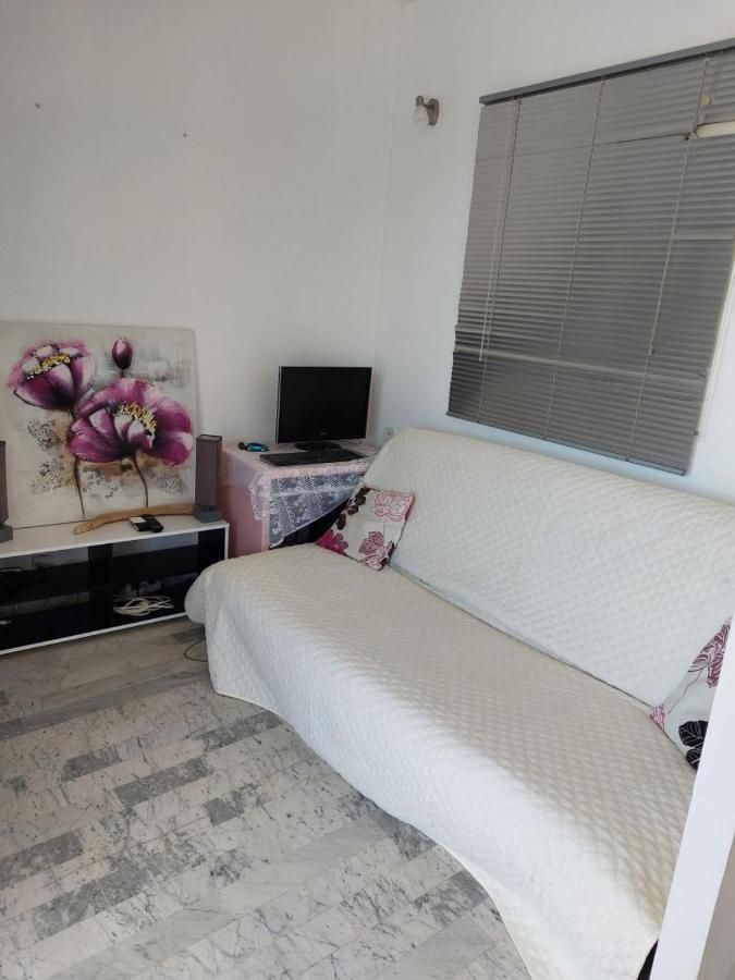 Ajaccio Sanguinaires Appt 3 P Pour 4 A 5 Personnes Ttes Commodités Tt Confort ! A 300m Des Plages Et A 5 Mn Du Centre Appartement *